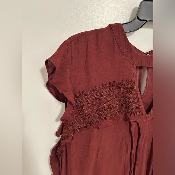 Maurice’s dressy flutter sleeve top. Size 3X - Picture 3 of 6